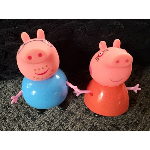 Peppa Pig Family & Friends 6-Piece Figurine Set 2"-3" Plastic Toys Vibrant Color - Picture 5 of 7
